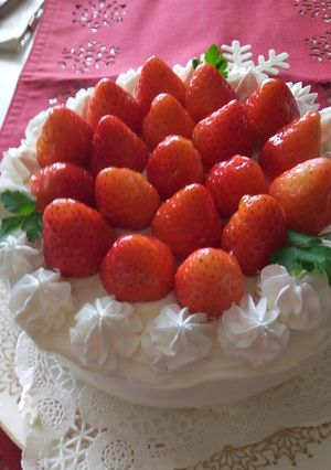 簡単！誰でもできるクリスマスケーキ-レシピのメイン写真