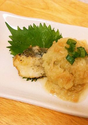 すり大根大好き♪鱈のなめ茸おろしがけ-レシピのメイン写真