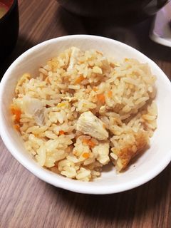 簡単!里芋と鶏肉の炊き込みご飯-レシピのメイン写真