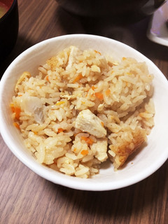 簡単!里芋と鶏肉の炊き込みご飯-レシピのメイン写真