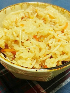 鶏肉とえのきの炊き込みご飯-レシピのメイン写真