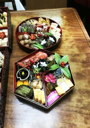 おせちに伊達巻き-レシピのメイン写真