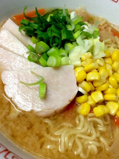 お家で作る簡単な〜五目味噌ラーメン-レシピのメイン写真