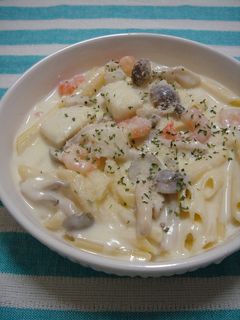 しめじ&シーフード♥クリームペンネ-レシピのメイン写真