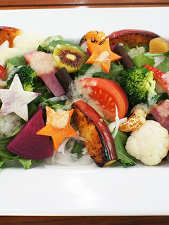 冬野菜のボリューム満点!サラダちらし寿司-レシピのメイン写真