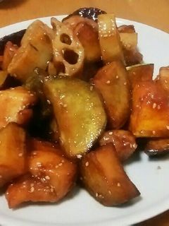 揚げ鶏と根菜の甘辛タレ和え。-レシピのメイン写真