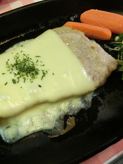 豚肉のチーズステーキ-レシピのメイン写真