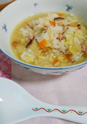 野菜たっぷり☆洋風コンソメ雑炊-レシピのメイン写真