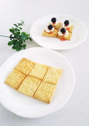炭酸水でサクサク☆クラッカー-レシピのメイン写真