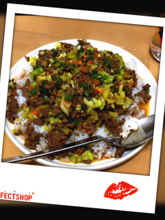 お肉と野菜たっぷり丼٩( ᐛ )و-レシピのメイン写真