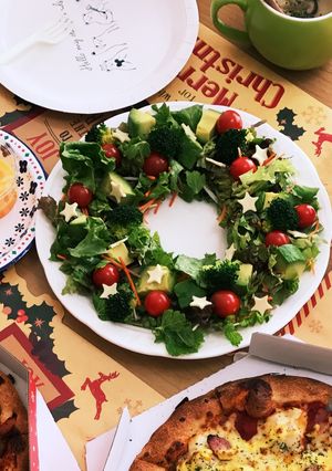 クリスマスリースのサラダ-レシピのメイン写真