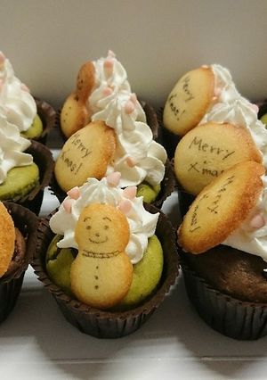 クリスマスツリー風カップケーキ-レシピのメイン写真