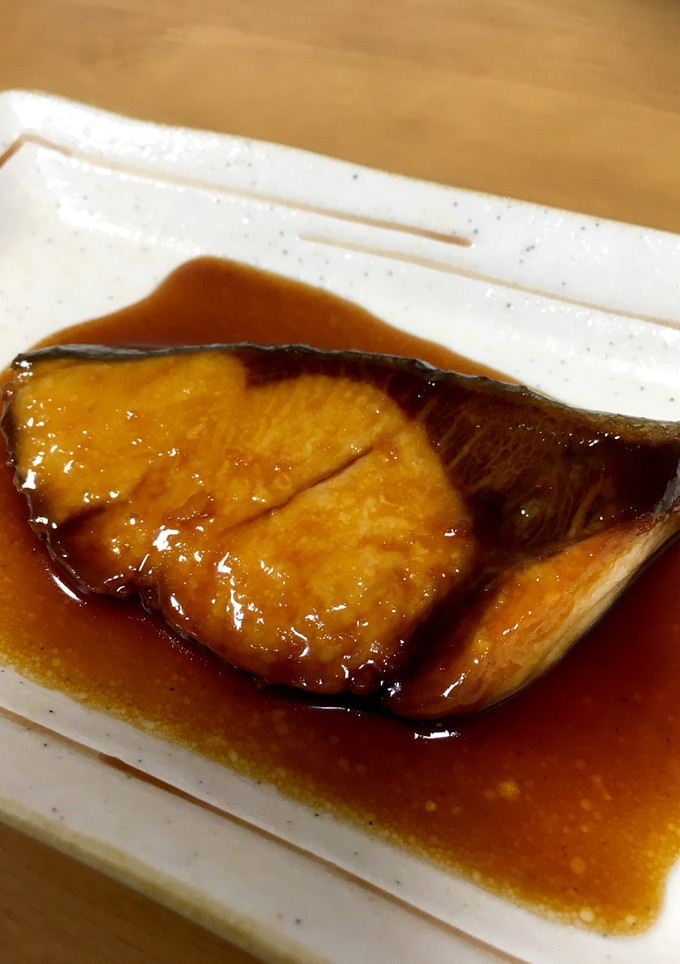 簡単♡タレが絡んで美味♡ブリの照り焼き♡-レシピのメイン写真