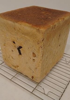 いつもの胡桃レーズン食パン1斤-レシピのメイン写真