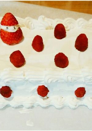 ロールケーキの生地で♡ショートケーキ-レシピのメイン写真