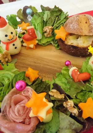 クリスマス☆楽しいリースサラダ-レシピのメイン写真