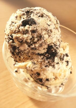糖質制限◆簡単クランブルでクッキーアイス-レシピのメイン写真