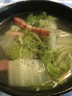 白菜たっぷり+ベーコンの食べるスープ*-レシピのメイン写真