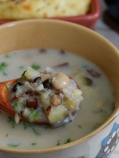 雑穀とさつまいもの食べる豆乳スープ-レシピのメイン写真