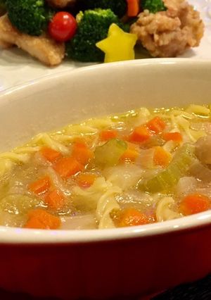 ワンポット チキンヌードルスープ-レシピのメイン写真