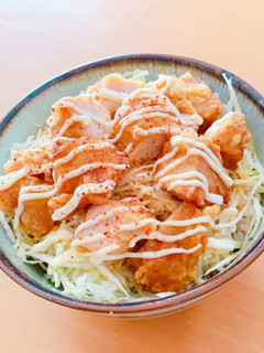 鶏唐揚げで♬甘辛ダレの唐マヨサラダ丼♬-レシピのメイン写真