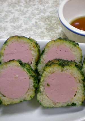 お魚ソーセージのちくわとパセリに守られて-レシピのメイン写真