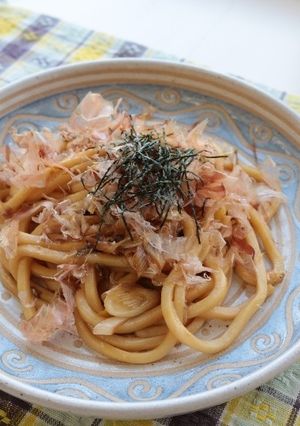 ネギとじゃこの焼きうどん-レシピのメイン写真