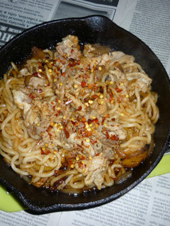 豚しゃぶ肉の焼きうどんチリ・ソース味-レシピのメイン写真