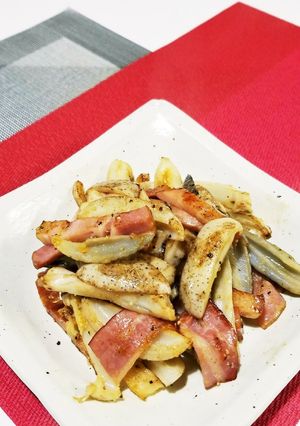皮付きレンコンとベーコンのバター焼き-レシピのメイン写真