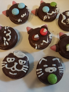簡単♪子供と猫チョコデコレーション♪-レシピのメイン写真