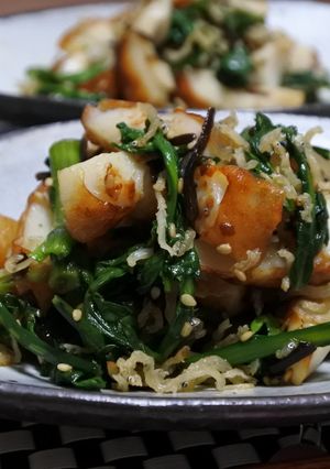 春菊とちくわのしらす塩昆布炒め-レシピのメイン写真