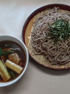 年越しに「鶏ももで鴨南蛮風そば」-レシピのメイン写真