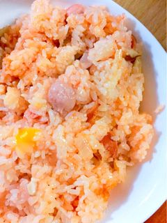 旨ウマ♪炊飯器で簡単！ケチャップライス by 高血圧でおじゃる