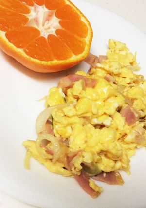 簡単！朝食に〜ベーコンスクランブルエッグ-レシピのメイン写真