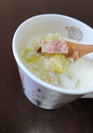 きゃべつとベーコンのミルクスープ♪-レシピのメイン写真