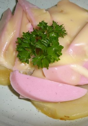 ポテトとソーセージのチーズ焼き-レシピのメイン写真