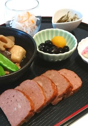 ミートローフでおせち-レシピのメイン写真
