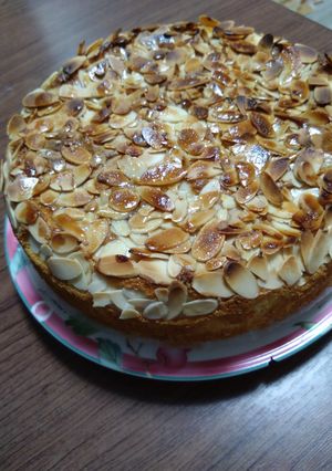簡単☆生クリーム入りアーモンドケーキ-レシピのメイン写真