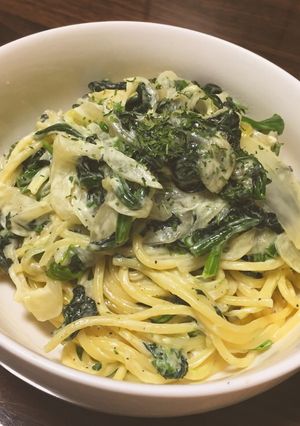 ほうれん草と玉ねぎのクリームチーズパスタ-レシピのメイン写真