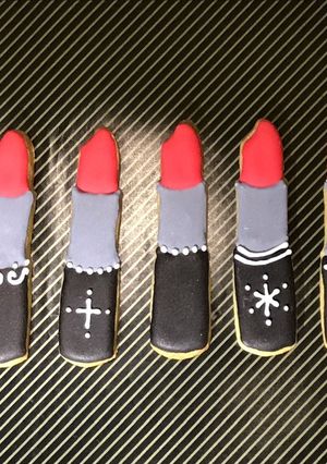 アイシングクッキー＊口紅＊-レシピのメイン写真