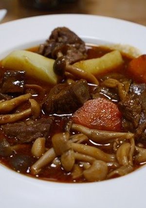簡単！レストランの味ビーフシチュー-レシピのメイン写真