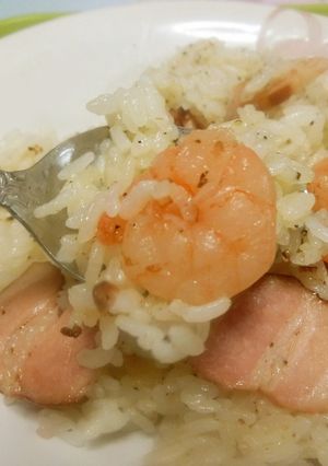 エビとベーコンのピラフ　洋食屋さんの味-レシピのメイン写真