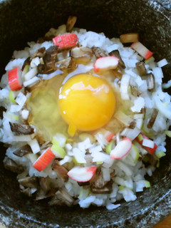 石焼き鍋で、熱々石焼きチャーハン♪-レシピのメイン写真