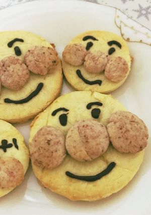 子供も喜ぶ！アンパンマンクッキー-レシピのメイン写真
