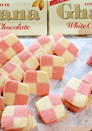ホワイトチョコレートの紅白市松クッキー-レシピのメイン写真