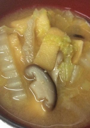白菜と油揚げのお味噌汁-レシピのメイン写真