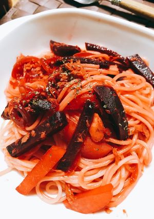 ビーツとジャガイモとツナの真っ赤なパスタ-レシピのメイン写真