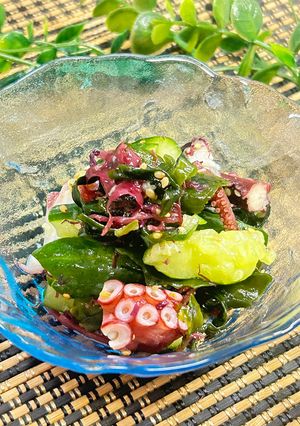 居酒屋風🐙タコと海藻のやみつき叩ききゅうりナムル-レシピのメイン写真