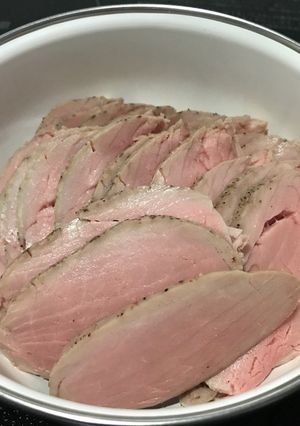 適当！豚ヘレ肉のハーブハム-レシピのメイン写真