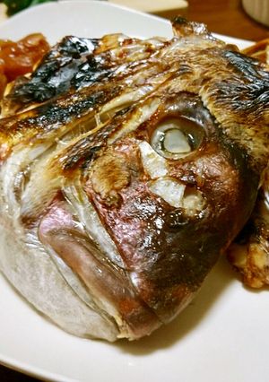 安くて簡単!鯛のアラ塩焼きを美味しく!-レシピのメイン写真